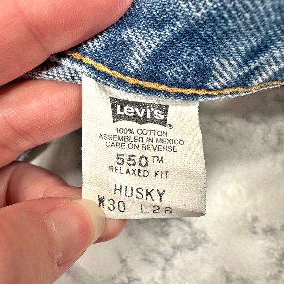 Levi's Vintage Y2K 550 Husky Denim Distressed Cutoff Shorts - Picture 7 of 11